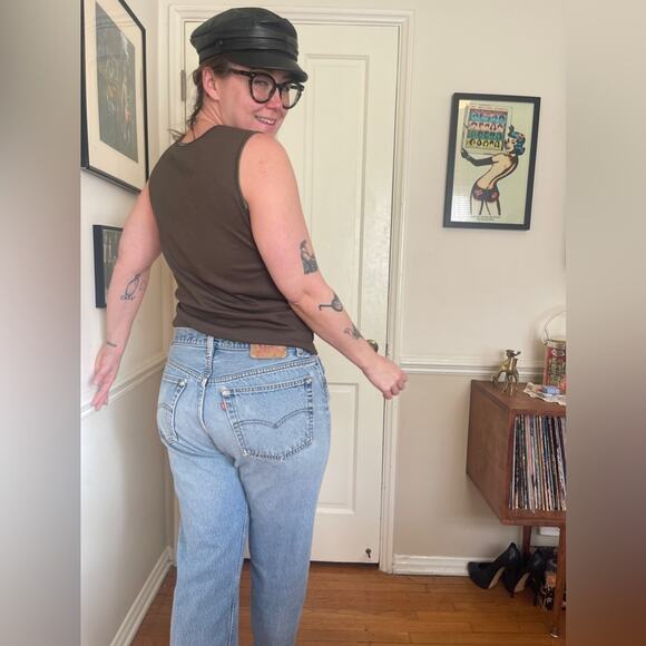 90s-Y2K Vintage Ribbed Tank Top - Picture 2 of 5